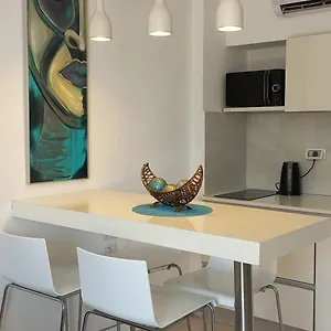 המקום של אורלי Apartment